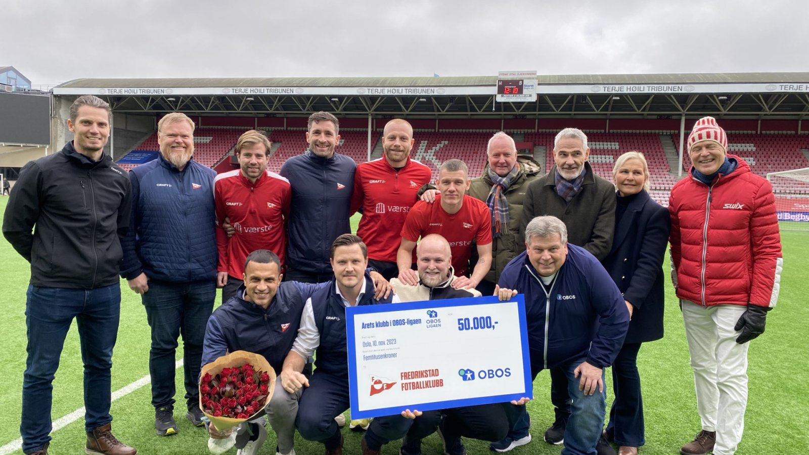 Fredrikstad Fotballklubb utropes som Årets Klubb i OBOSligaen 2023